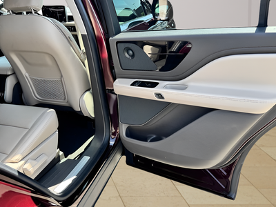 2021 Lincoln Aviator Reserve Premium