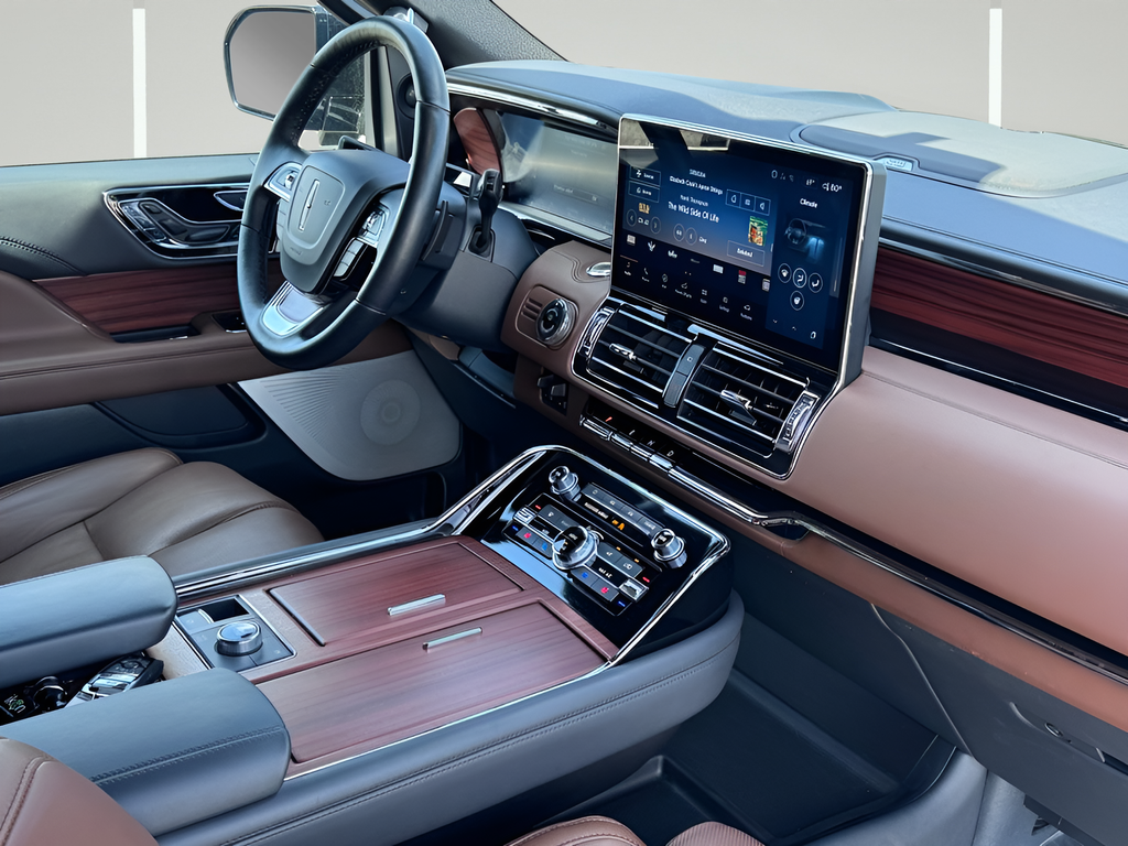 2024 Lincoln Navigator Reserve