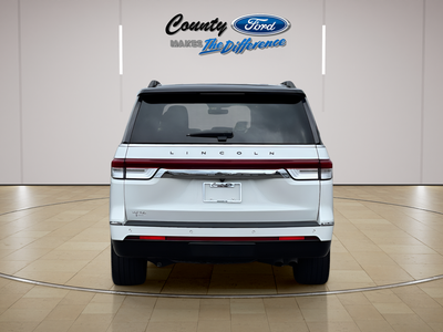 2022 Lincoln Navigator Black Label