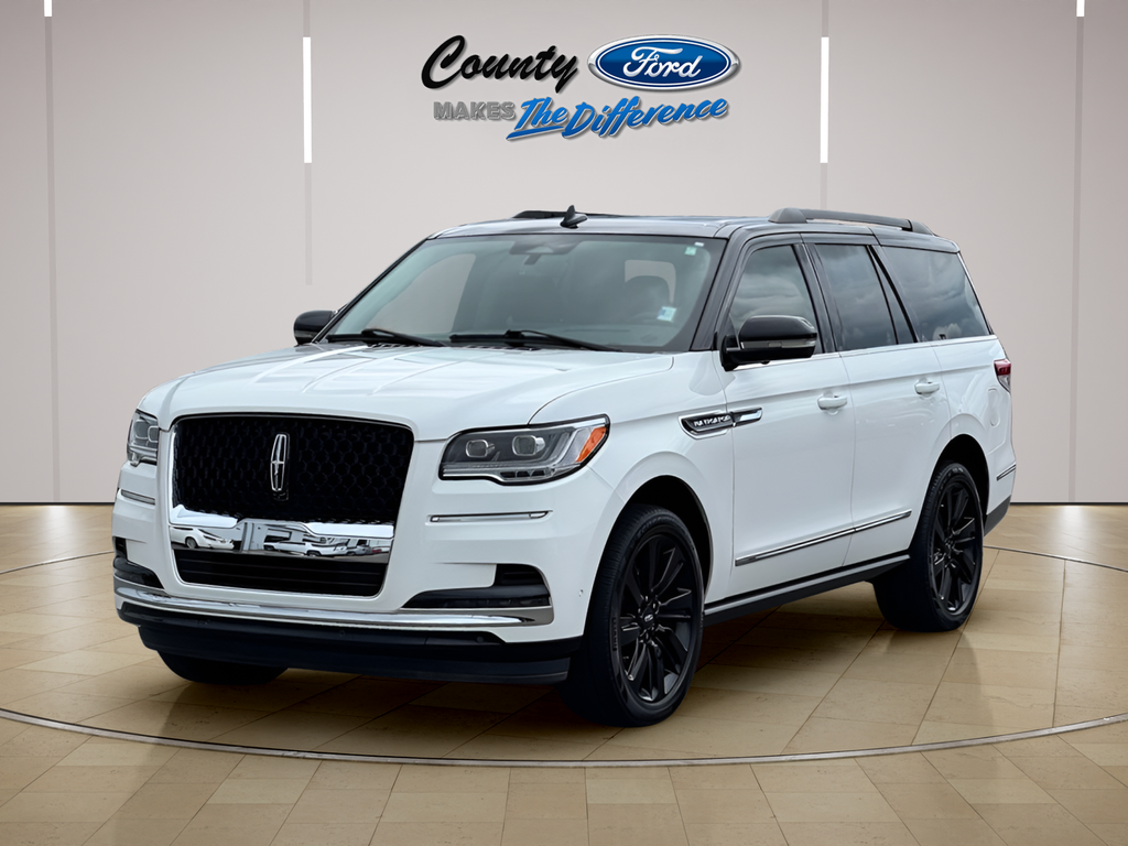 2022 Lincoln Navigator Black Label