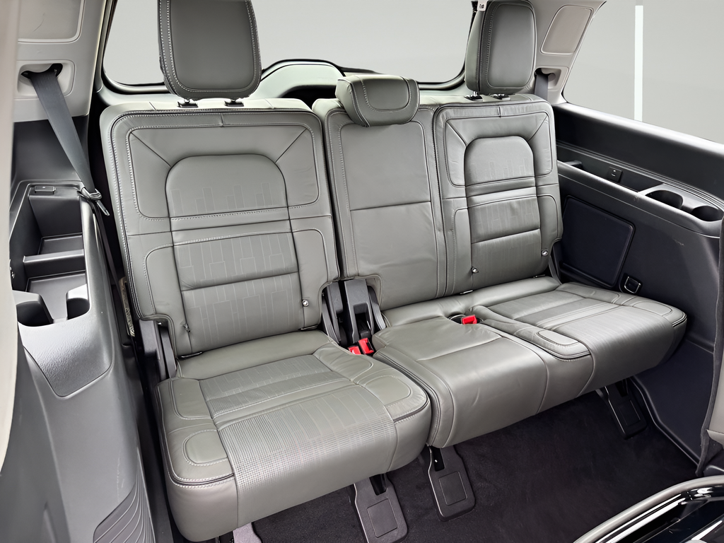 2022 Lincoln Navigator Black Label
