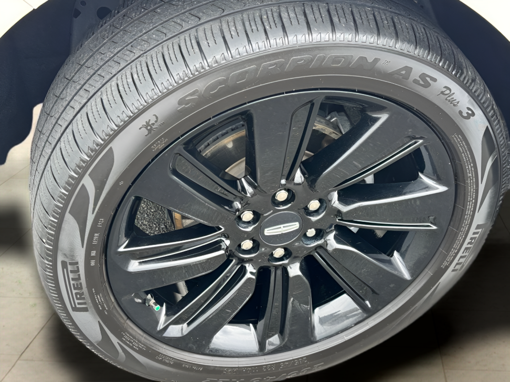 2022 Lincoln Navigator Black Label