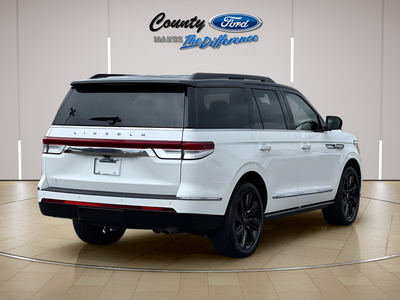 2022 Lincoln Navigator Black Label