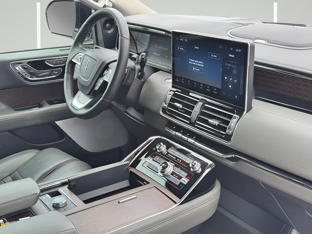 2022 Lincoln Navigator Black Label