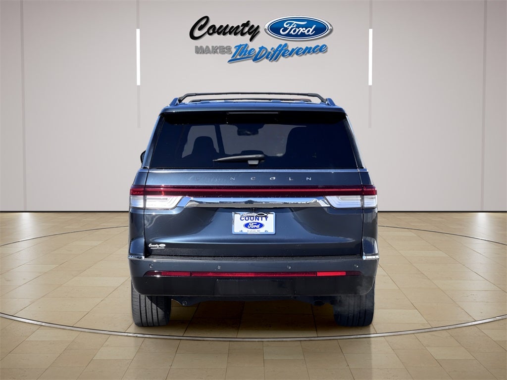 2022 Lincoln Navigator L Reserve