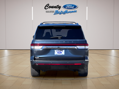 2022 Lincoln Navigator L Reserve