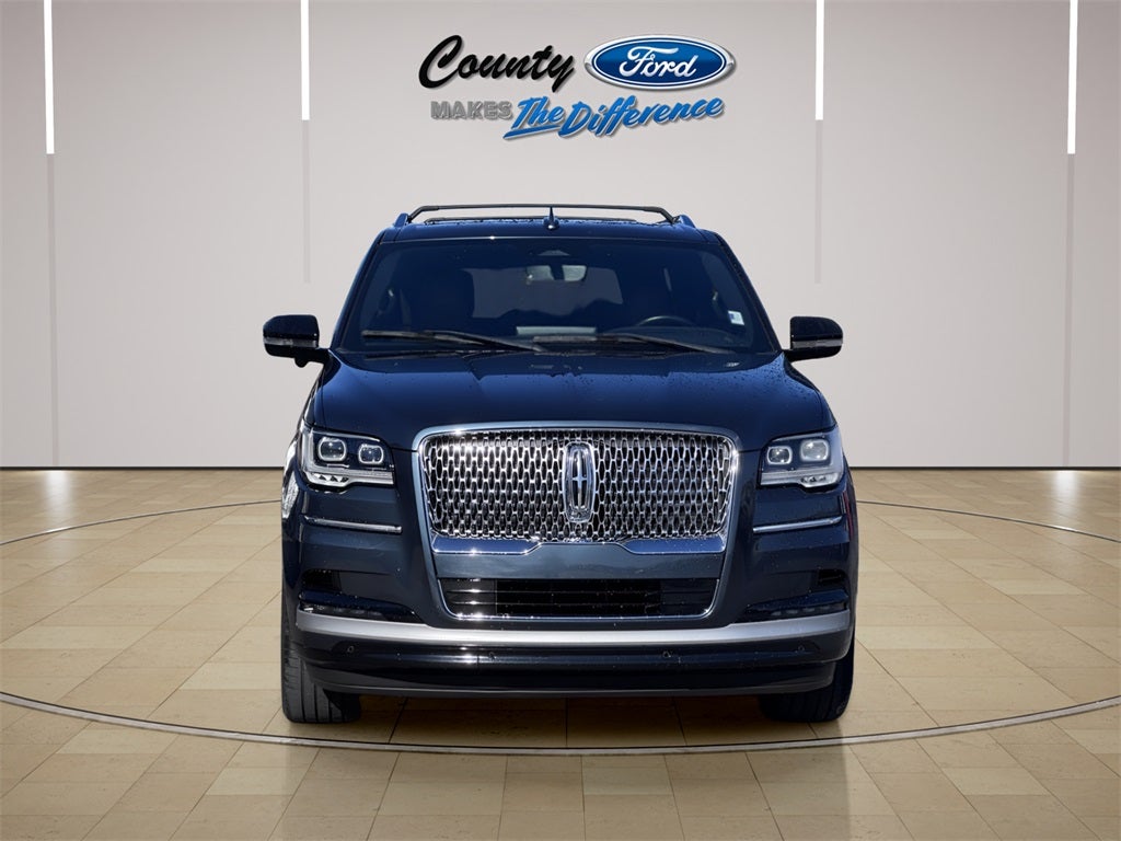 2022 Lincoln Navigator L Reserve