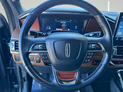 2022 Lincoln Navigator L Reserve