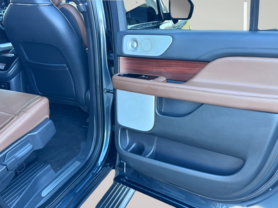 2022 Lincoln Navigator L Reserve