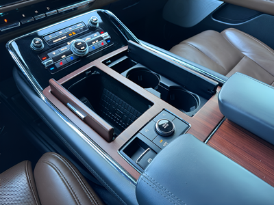 2022 Lincoln Navigator L Reserve