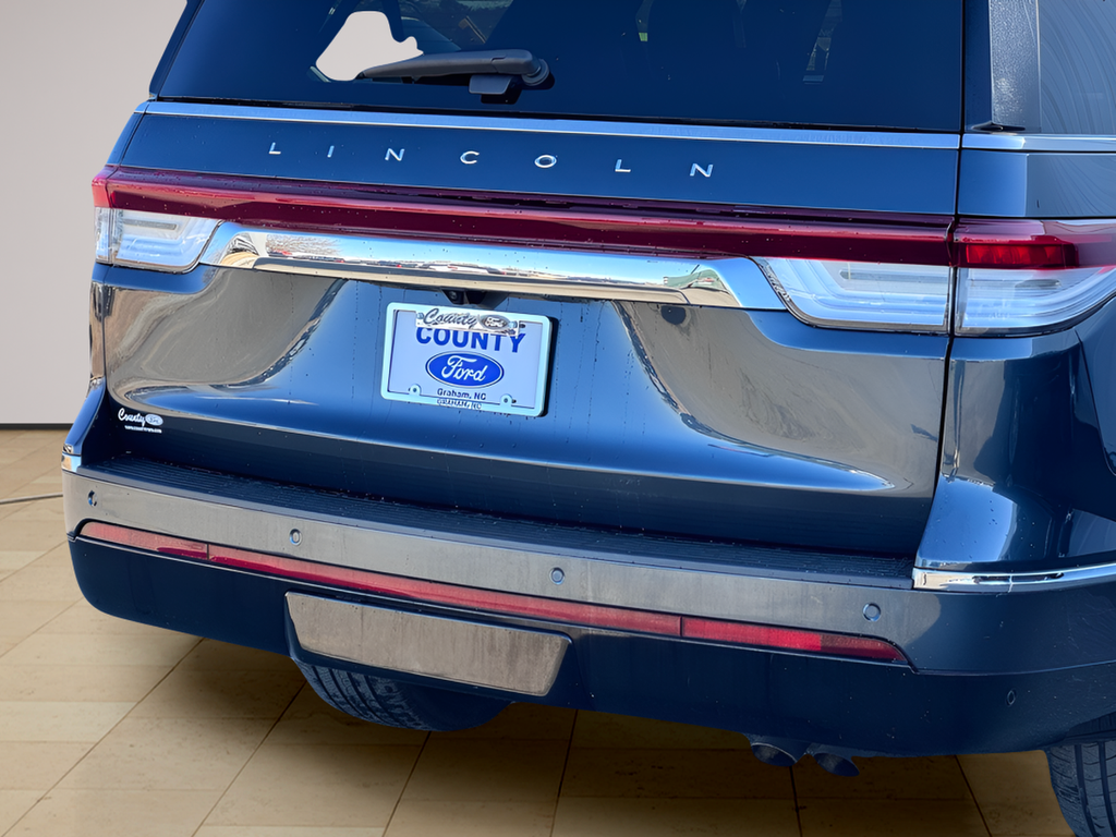 2022 Lincoln Navigator L Reserve