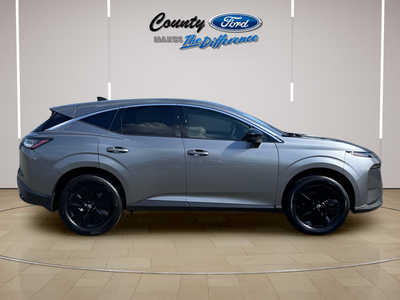 2025 Nissan Murano SV