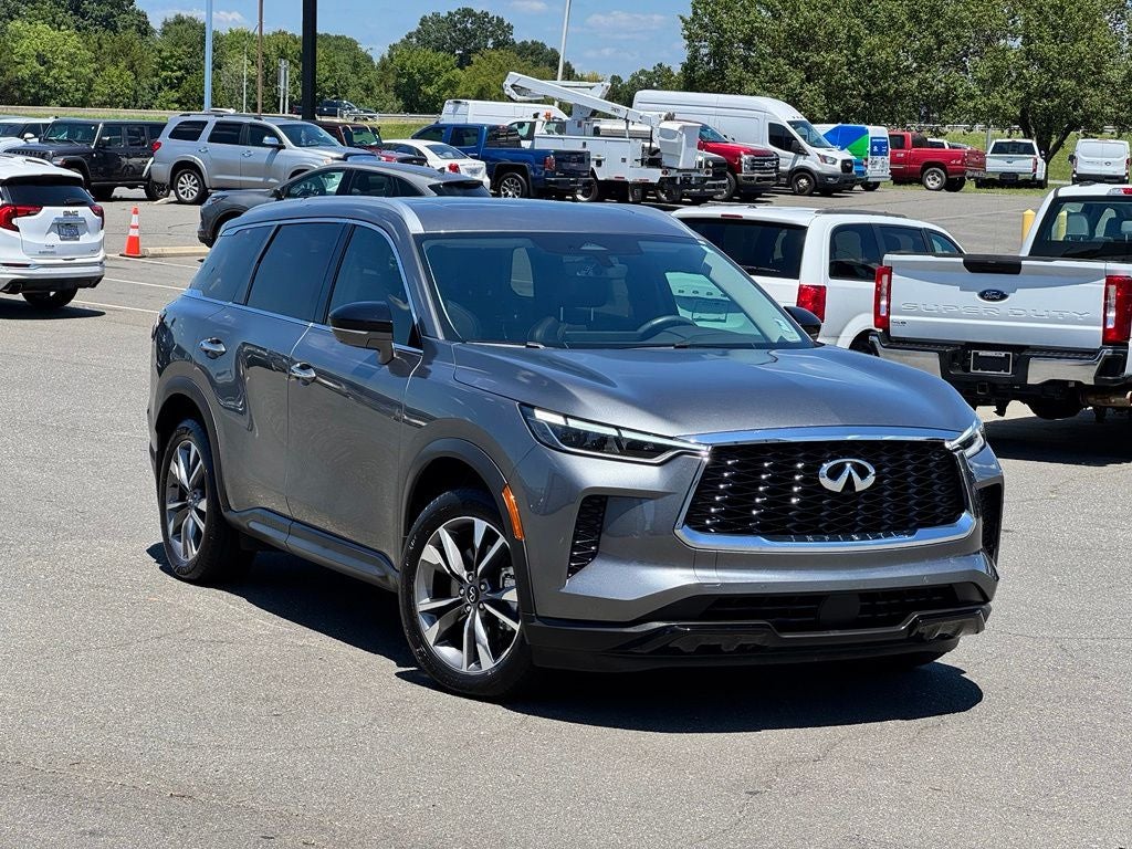 2024 INFINITI QX60 LUXE