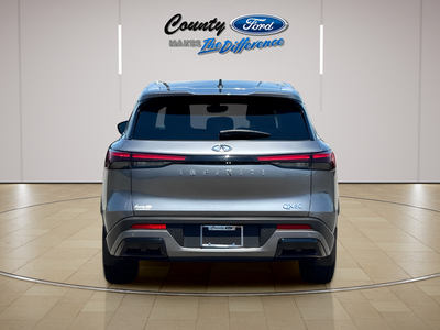 2024 INFINITI QX60 LUXE