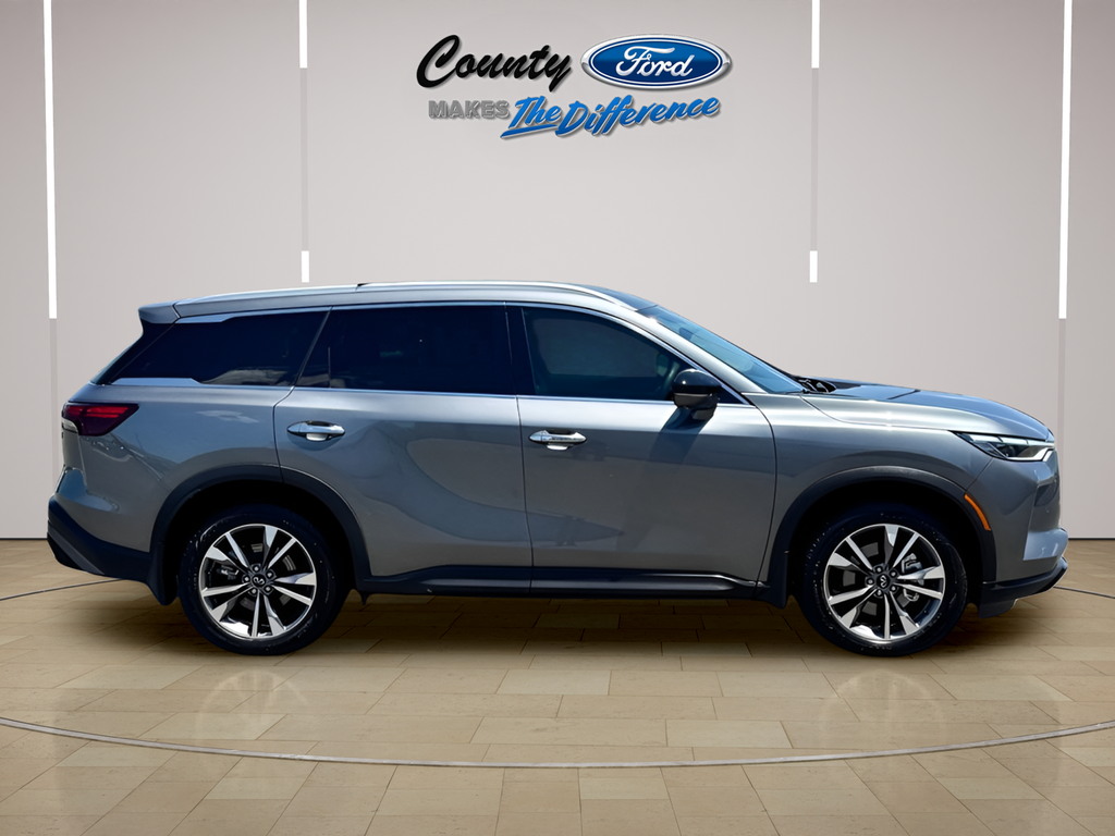 2024 INFINITI QX60 LUXE