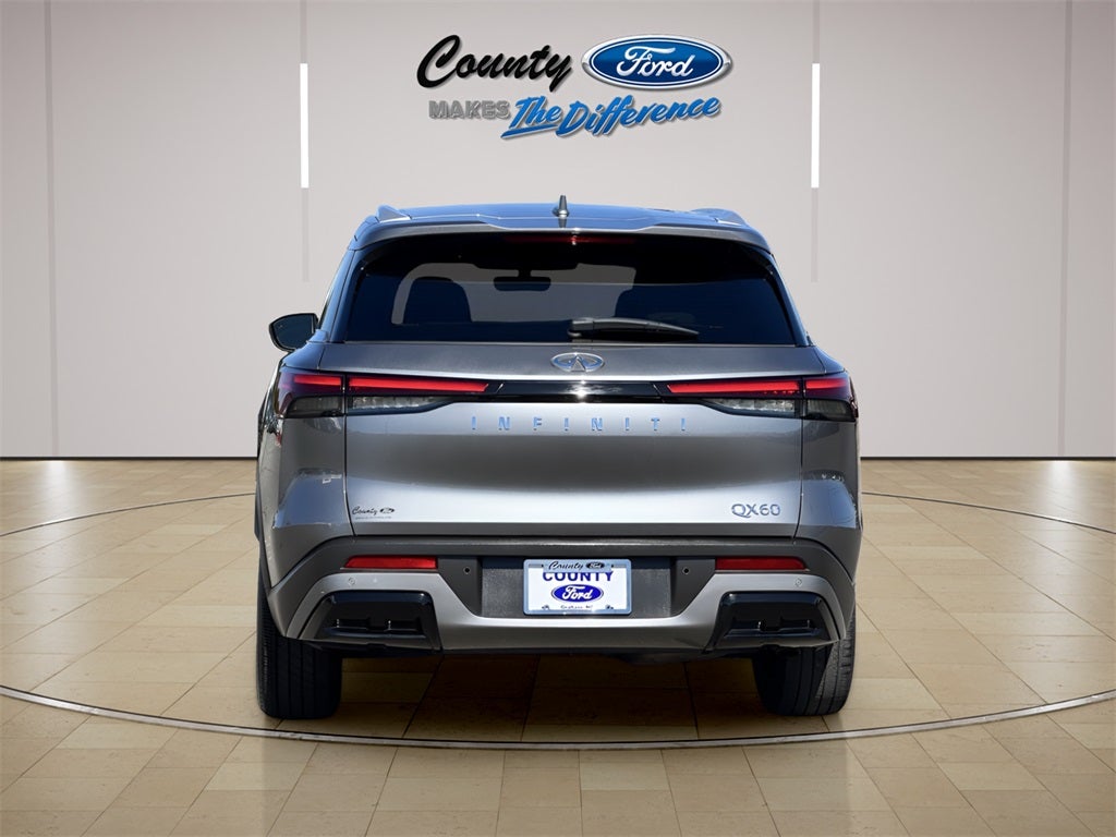 2024 INFINITI QX60 LUXE