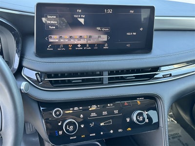 2024 INFINITI QX60 LUXE