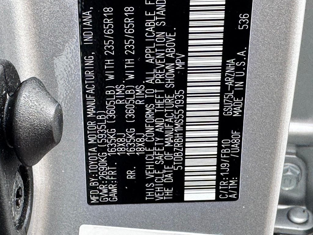 2021 Toyota Highlander LE