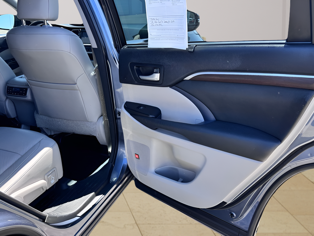2015 Toyota Highlander Limited