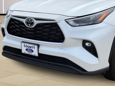 2024 Toyota Highlander LE