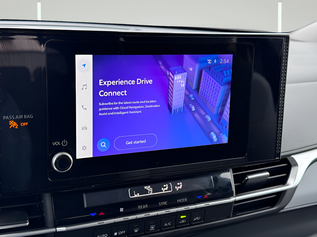 2025 Toyota Sienna LE 8 Passenger