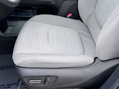 2025 Toyota Sienna LE 8 Passenger