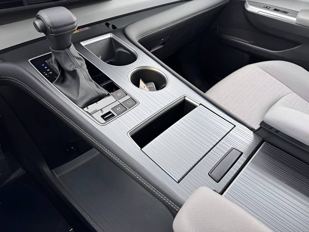 2025 Toyota Sienna LE 8 Passenger