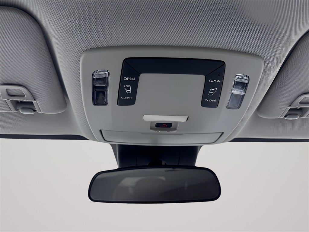 2025 Toyota Sienna LE 8 Passenger