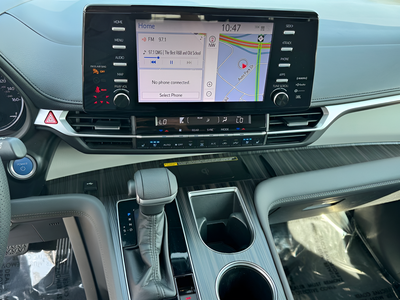 2022 Toyota Sienna Limited 7 Passenger