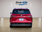 2022 Toyota Sienna Limited 7 Passenger