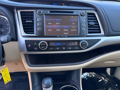 2017 Toyota Highlander LE