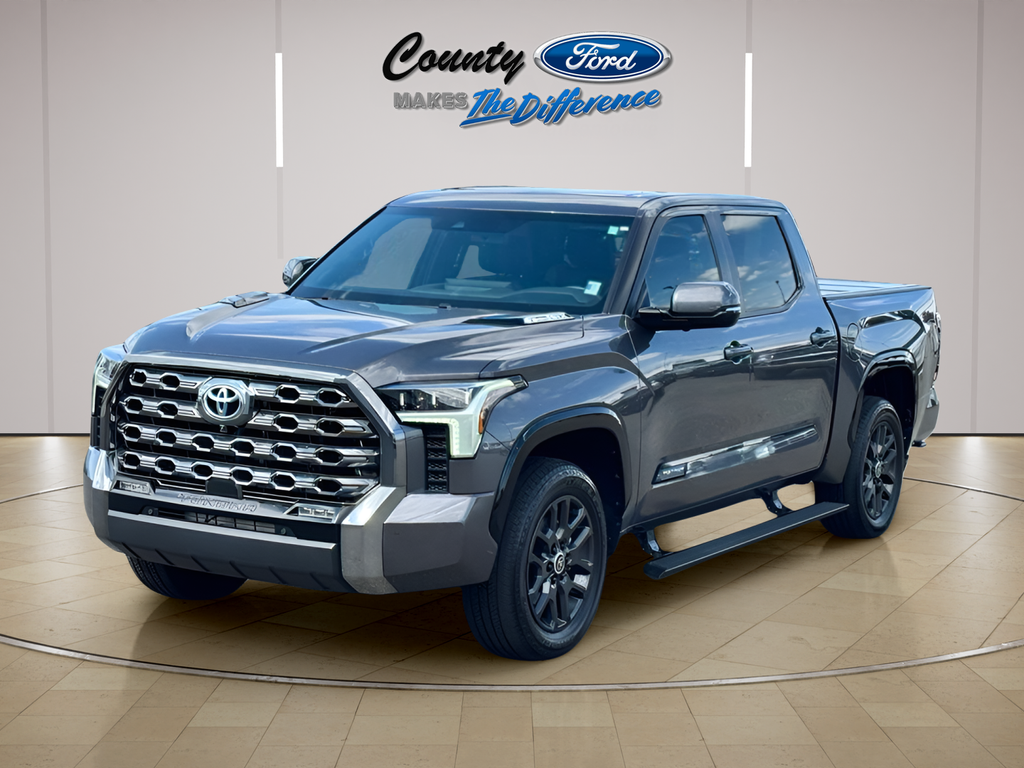 2024 Toyota Tundra Hybrid Platinum