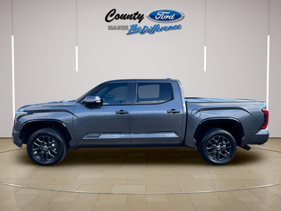 2024 Toyota Tundra Hybrid Platinum