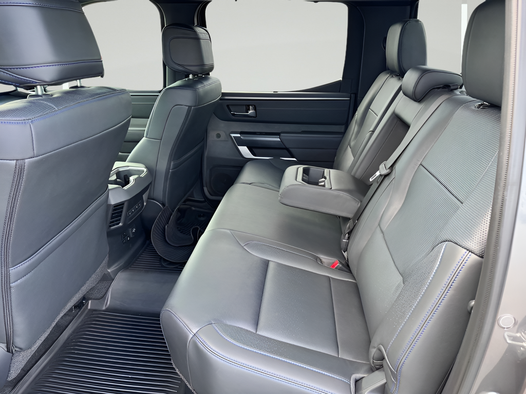 2024 Toyota Tundra Hybrid Platinum