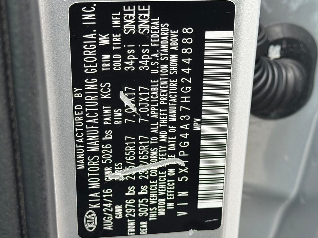 2017 Kia Sorento LX