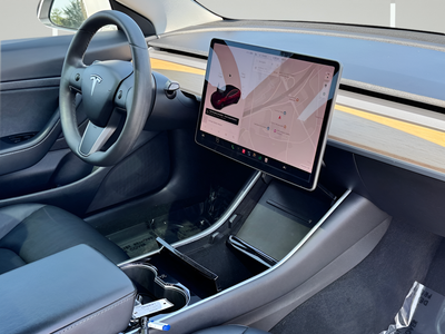 2020 Tesla Model 3 Standard Range Plus