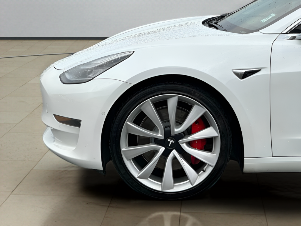 2018 Tesla Model 3 Performance