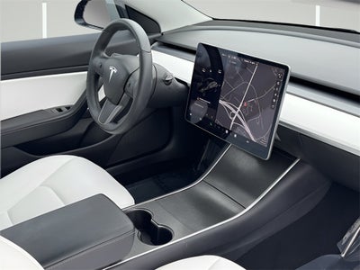2019 Tesla Model 3 Performance