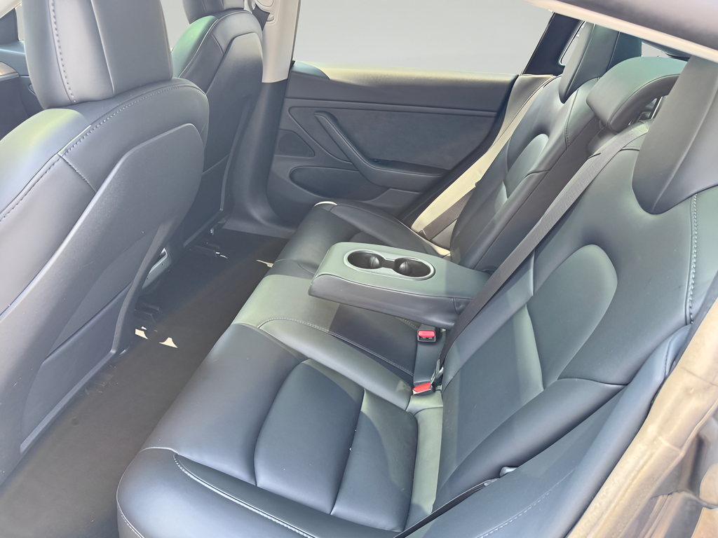2020 Tesla Model 3 Performance