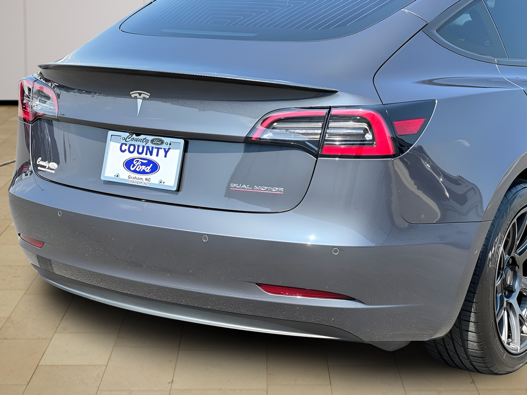 2020 Tesla Model 3 Performance