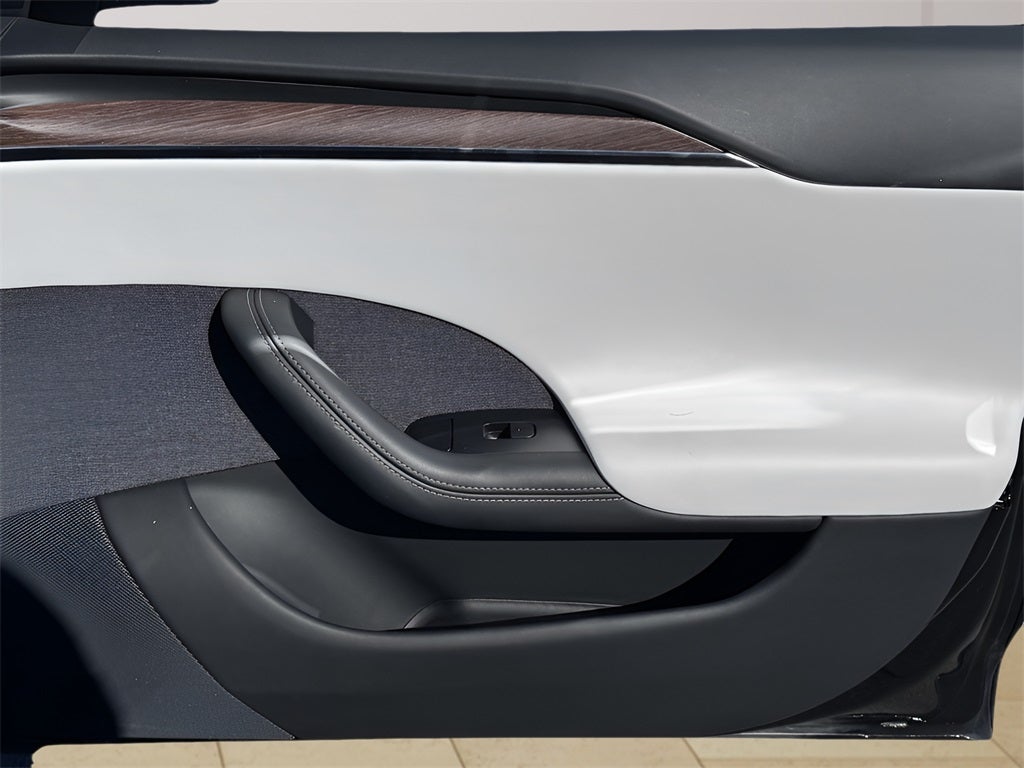 2022 Tesla Model S Base