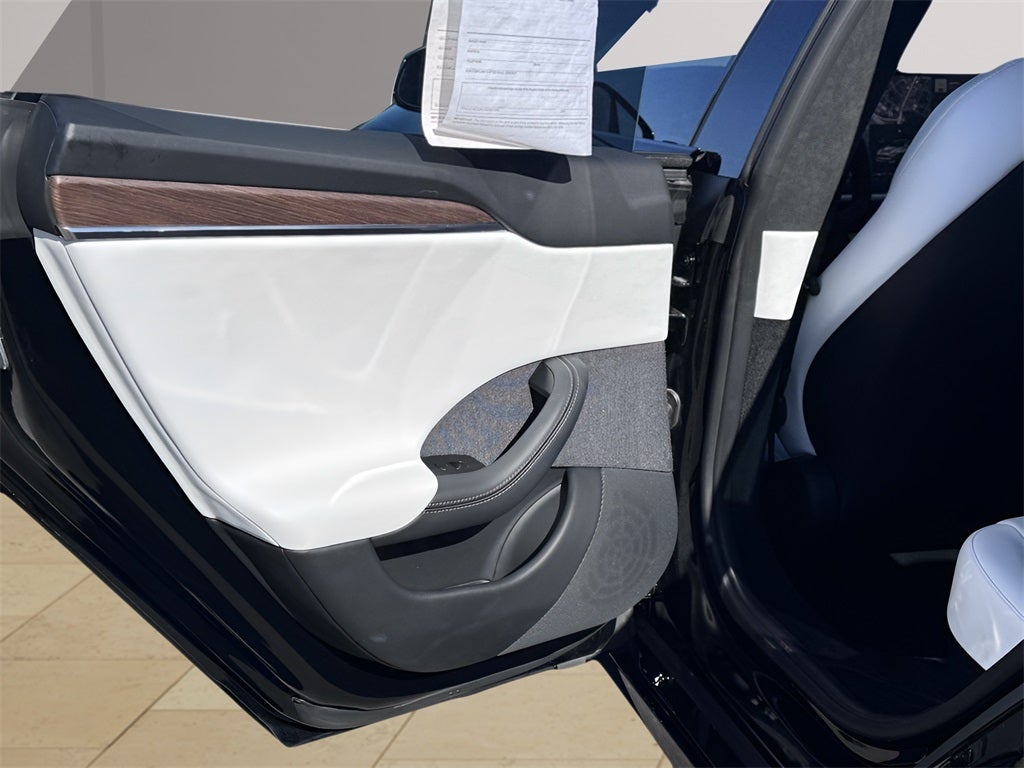 2022 Tesla Model S Base