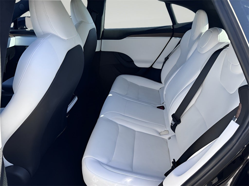 2022 Tesla Model S Base