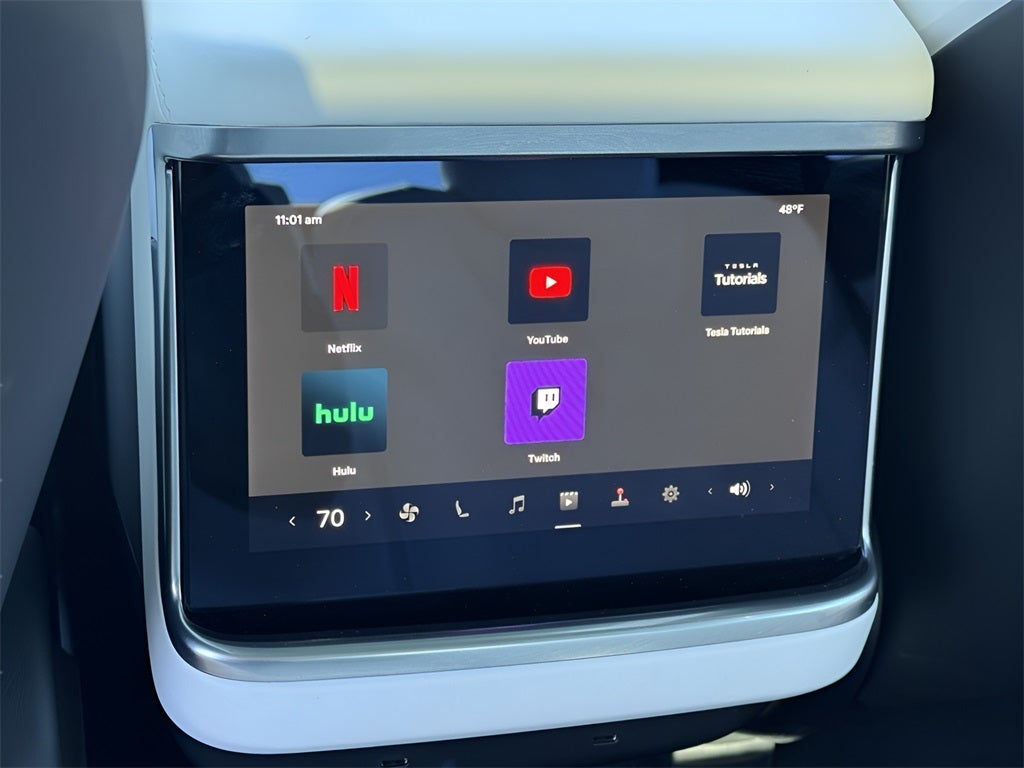 2022 Tesla Model S Base