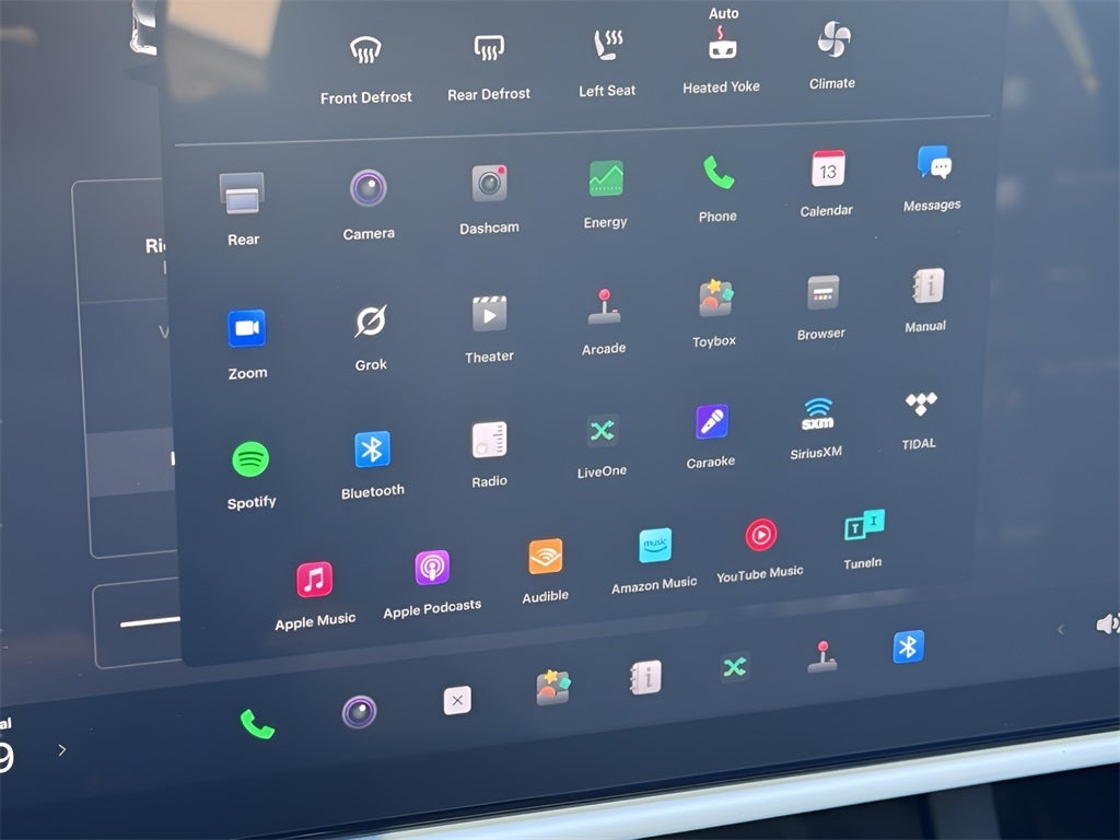 2022 Tesla Model S Base