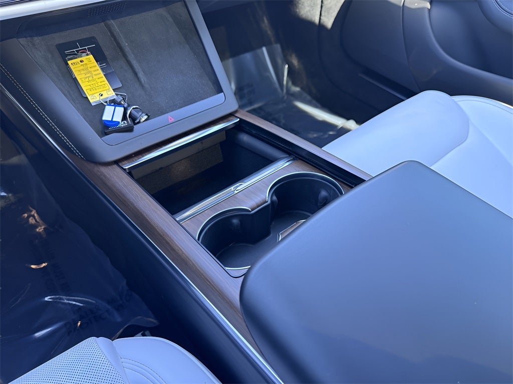 2022 Tesla Model S Base