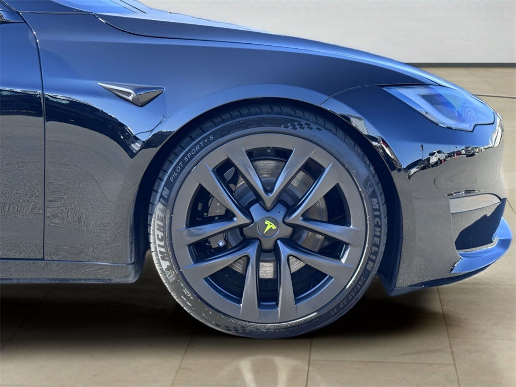 2022 Tesla Model S Base