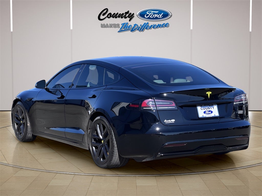 2022 Tesla Model S Base