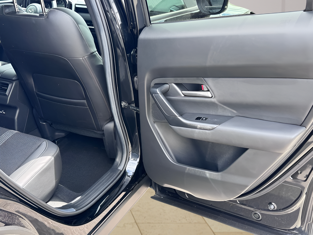 2024 Mazda Mazda CX-50 2.5 S Preferred Package