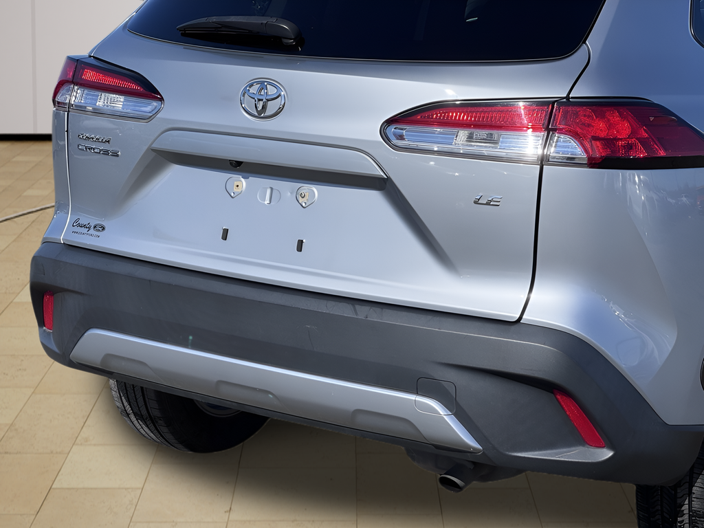 2022 Toyota Corolla Cross LE